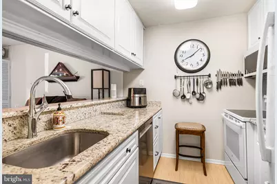1610 The Fairway #104W, Jenkintown, PA 19046 - Photo 8