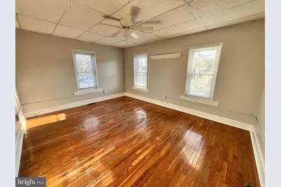 235 E Main Street #2F, Lansdale, PA 19446 - Photo 2