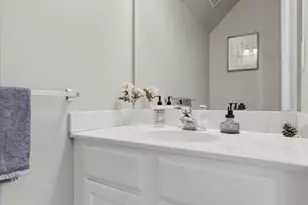 422 W 5th Ave, Conshohocken, PA 19428 - Photo 10