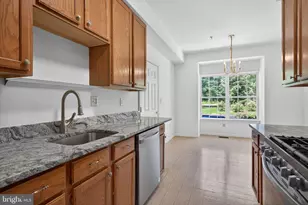 18 Trent Ln, Norristown, PA 19401 - Photo 14