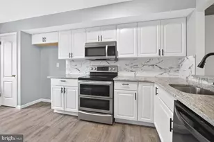 4101 Quaker Ct, North Wales, PA 19454 - Photo 2