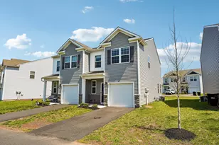 884 Still Waters Ln, Pennsburg, PA 18073 - Photo 26