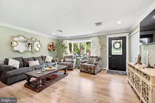 53 Skyline Dr, Audubon, PA 19403 - Photo 4