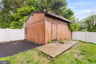 1755 Rockwell Rd, Abington, PA 19001 - Photo 32