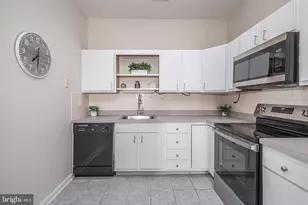 1904 Naomi's Ct, North Wales, PA 19454 - Photo 6