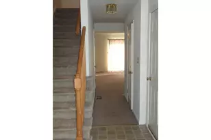108 Fairway Dr, Collegeville, PA 19426 - Photo 2