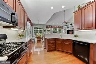 29 Thayer Way, Phoenixville, PA 19460 - Photo 18