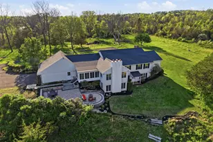 2585 Pruss Hill Rd, Pottstown, PA 19464 - Photo 2