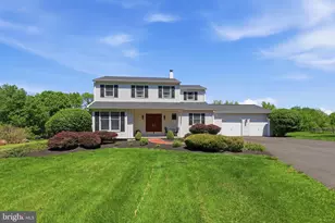 106 Surrey Ln, Harleysville, PA 19438 - Photo 4