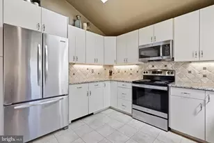 106 Surrey Ln, Harleysville, PA 19438 - Photo 18