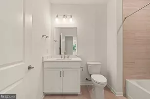 421 Washington St, Conshohocken, PA 19428 - Photo 30