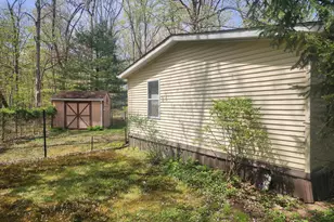 733 Dogwood Dr, Green Lane, PA 18054 - Photo 6