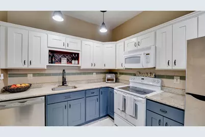 1404 Naomis Court #1404, North Wales, PA 19454 - Photo 8