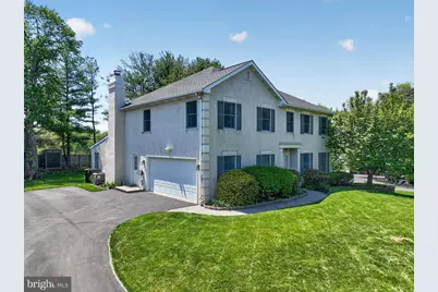 1604 Winchester Drive, Blue Bell, PA 19422 - Photo 2