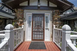 165 Stoneway Ln, Bala Cynwyd, PA 19004 - Photo 2