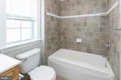 39 W 5th Street, Bridgeport, PA 19405 - Photo 18