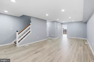 34 2nd St, Bridgeport, PA 19405 - Photo 2