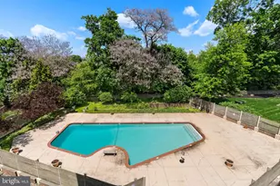 8302 Old York Rd, Elkins Park, PA 19027 - Photo 30