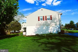 10 Red Cloud Cir, Royersford, PA 19468 - Photo 16