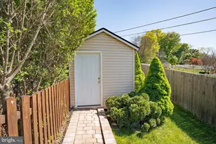 508 Wellington Rd, Norristown, PA 19403 - Photo 40