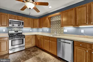 1500 Glasgow St, Pottstown, PA 19464 - Photo 10