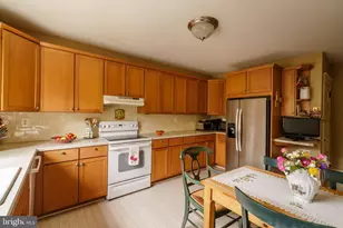 8112 Flourtown Ave, Wyndmoor, PA 19038 - Photo 10