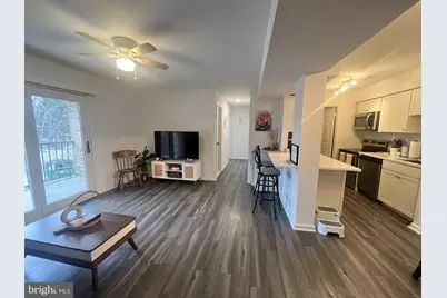 1129 W Main Street #204, Lansdale, PA 19446 - Photo 4