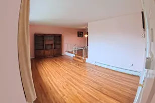 60 Hamilton St, Lansdale, PA 19446 - Photo 2