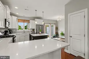 100 Arlington Ln, Telford, PA 18969 - Photo 8