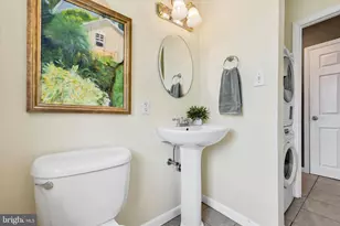 18 Glenn Cir, Glenside, PA 19038 - Photo 10