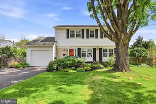 18 Glenn Cir, Glenside, PA 19038 - Photo 1