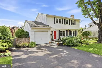 18 Glenn Circle, Glenside, PA 19038 - Photo 2