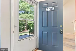 2708 Maryanne's Ct, North Wales, PA 19454 - Photo 2