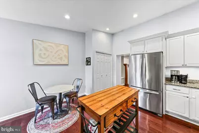 387 E Hector Street, Conshohocken, PA 19428 - Photo 10