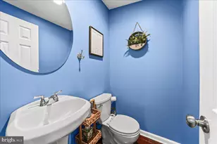 387 E Hector St, Conshohocken, PA 19428 - Photo 12