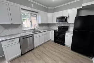 804 Queen St, Pottstown, PA 19464 - Photo 8