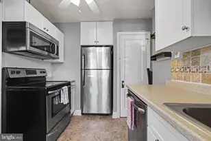 811 Spruce St, Pottstown, PA 19464 - Photo 12