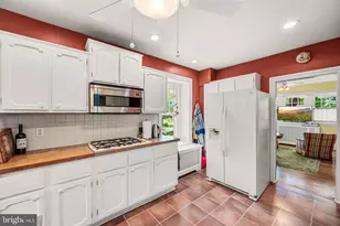 401 Woodside Ave, Narberth, PA 19072 - Photo 22
