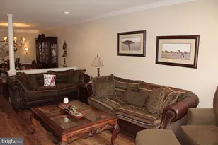 104 Delmar Ct, North Wales, PA 19454 - Photo 2