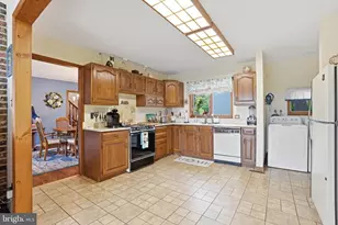 2045 Adams Rd, East Greenville, PA 18041 - Photo 20