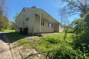 1352 Clemmers Mill Rd, Schwenksville, PA 19473 - Photo 2