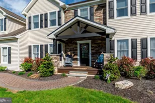 210 Jordan Dr, Gilbertsville, PA 19525 - Photo 4