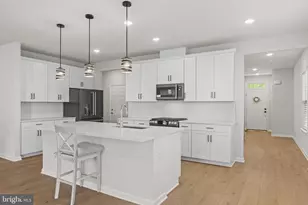 623 Liberty Ridge Rd, Horsham, PA 19044 - Photo 2