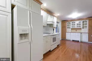 110 Knollwood Dr, Lansdale, PA 19446 - Photo 10