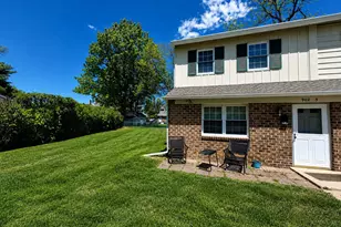 902 N York Rd, Willow Grove, PA 19090 - Photo 2