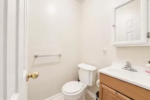 902 N York Rd, Willow Grove, PA 19090 - Photo 14