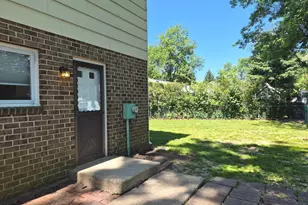 902 N York Rd, Willow Grove, PA 19090 - Photo 4