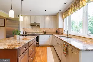 1020 Rosewood Dr, Blue Bell, PA 19422 - Photo 14
