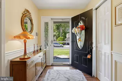 123 Runnymede Drive, Lansdale, PA 19446 - Photo 2