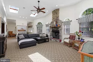 123 Runnymede Dr, Lansdale, PA 19446 - Photo 14